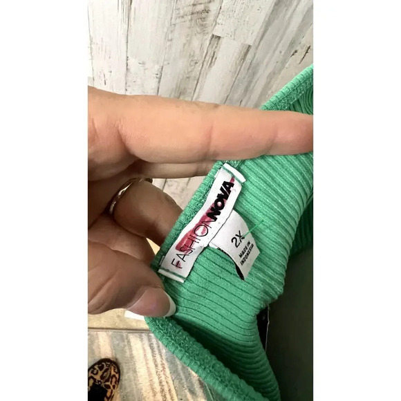 NWT Fashion Nova Women's Plus Size 2X Green Ribbed Halter‎ Collared Mini Dress - Picture 9 of 13